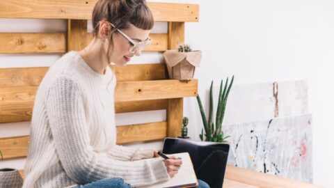 How to Keep Track of Money on Paper (Using Free Resources)
