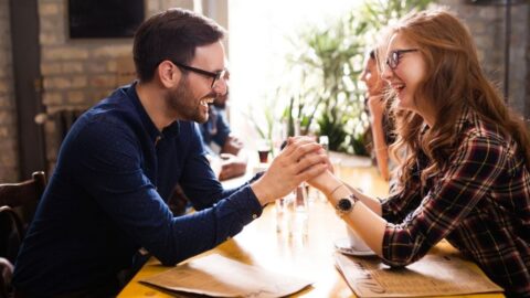 17 Coffee Shop Date Ideas (They’re Gonna Love!)
