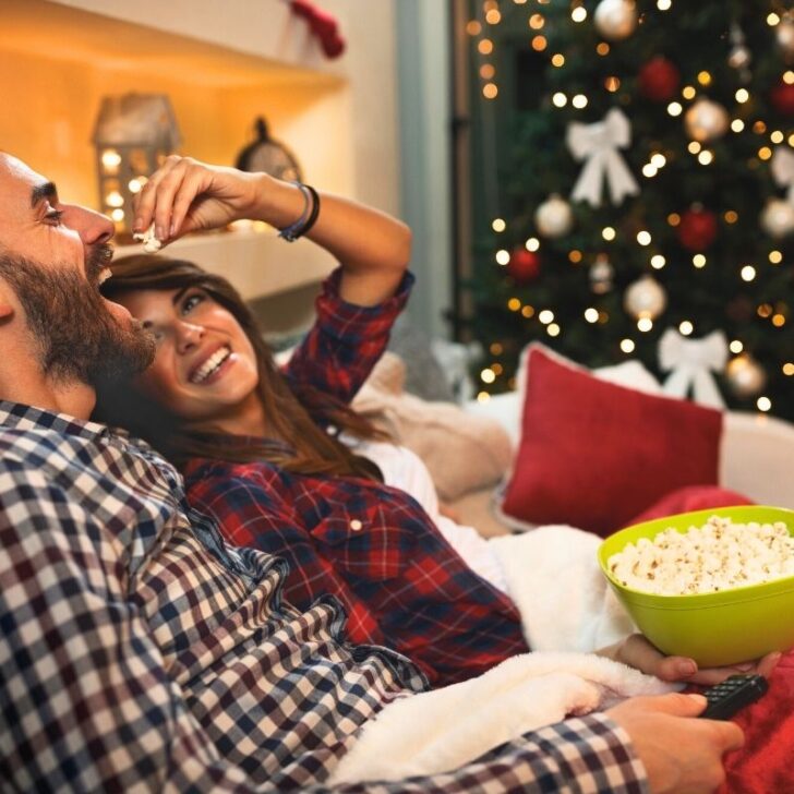 Best Christmas Movie List for Couples (11 Top Picks)